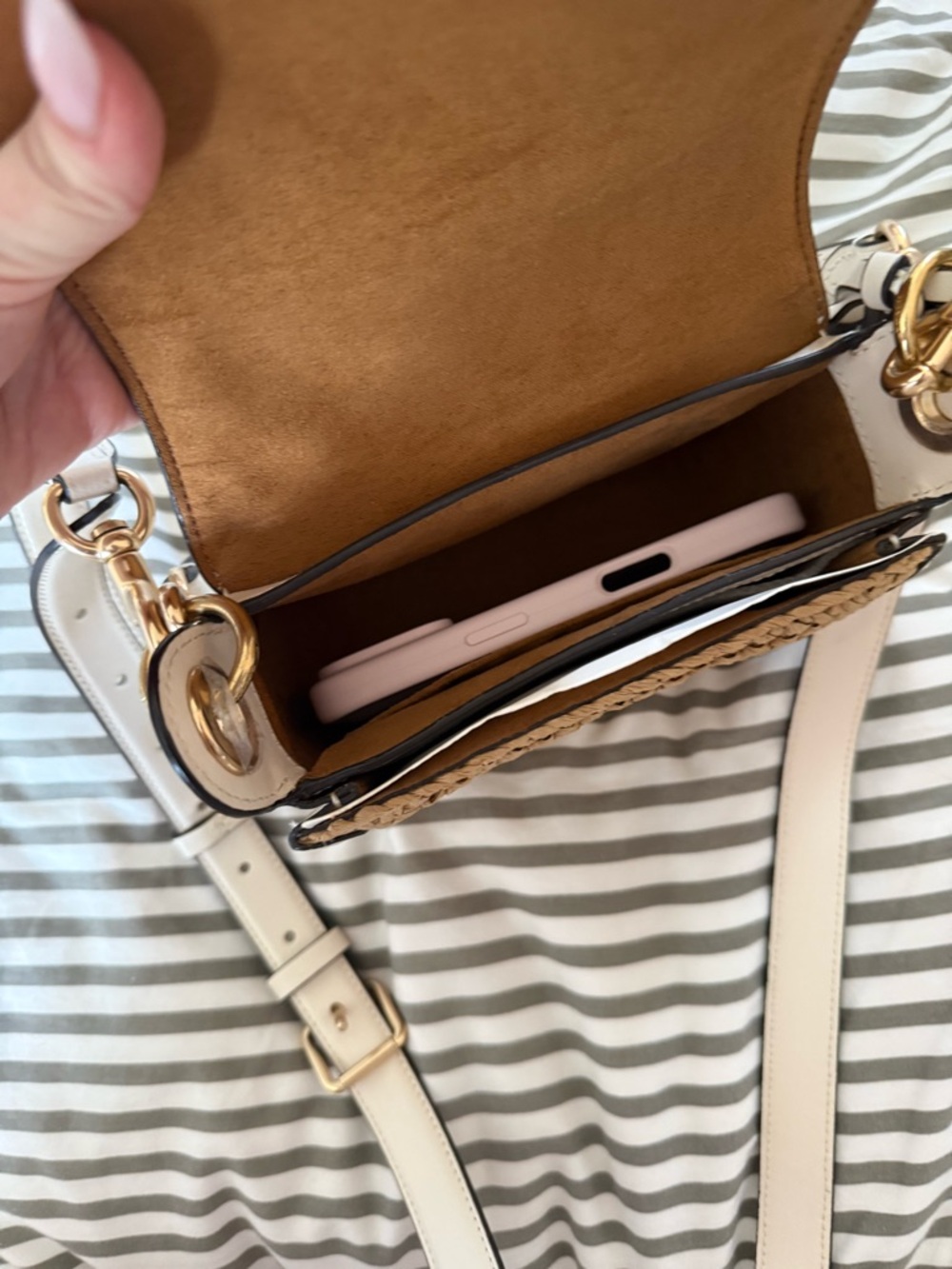 Discontinued Coach Woven Straw Crossbody Bag w/ Cream White Leather Trim Gold - Picture 11 of 11